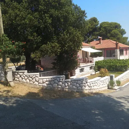 Ivan Apartman